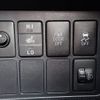 toyota spade 2013 REALMOTOR_N2023060010A-10 image 15