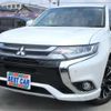 mitsubishi outlander-phev 2017 -MITSUBISHI 【新潟 301】--Outlander PHEV GG2W--GG2W-0401612---MITSUBISHI 【新潟 301】--Outlander PHEV GG2W--GG2W-0401612- image 1