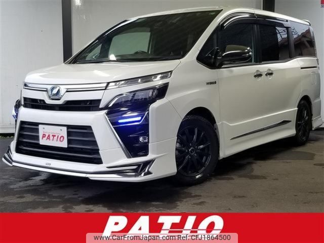 toyota voxy 2018 CFJ1864500 image 1