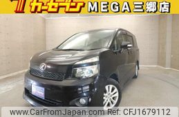 toyota voxy 2010 CFJ1679112