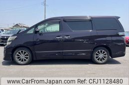 toyota vellfire 2012 NIKYO_SY60967