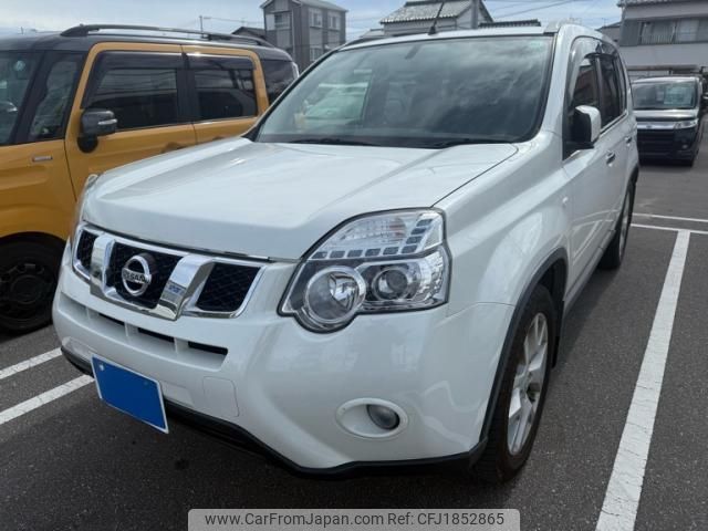 nissan x-trail 2013 CFJ1852865 image 2