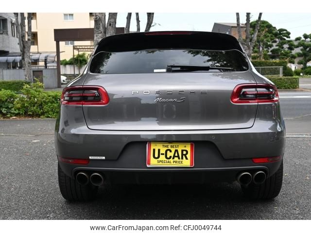 porsche macan 2014 quick_quick_ABA-95BCTM_WP1ZZZ95ZFLB63895 image 2