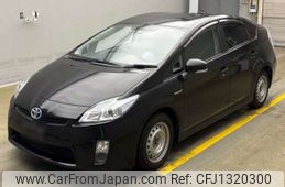 toyota prius 2012 CFJ1320300
