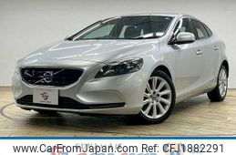 volvo v40 2015 CFJ1882291