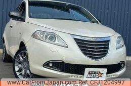 chrysler ypsilon 2013 quick_quick_84609_LA312000-05074762