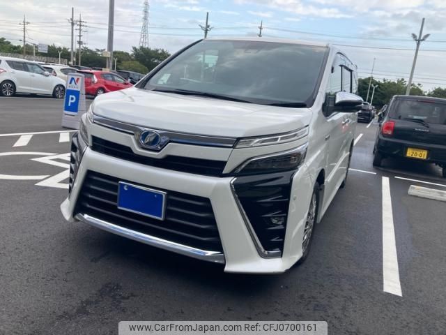 toyota voxy 2018 -TOYOTA--Voxy DAA-ZWR80W--ZWR80-0331315---TOYOTA--Voxy DAA-ZWR80W--ZWR80-0331315- image 2