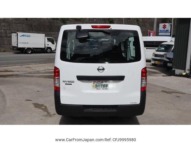 nissan nv350-caravan-van 2019 quick_quick_CBF-VR2E26_VR2E26-114648 image 2