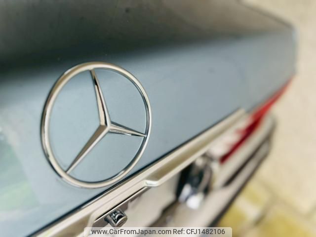 mercedes-benz s-class 1973 quick_quick_116020_116020-12004649 image 2