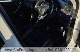 mazda cx-5 2013 NIKYO_ZJ17740