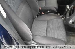toyota ist 2002 CFJ1776087