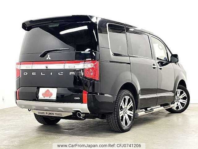 mitsubishi delica-d5 2019 504928-927807 image 2