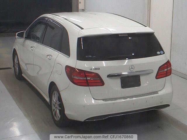 mercedes-benz b-class 2016 CFJ1670860 image 2