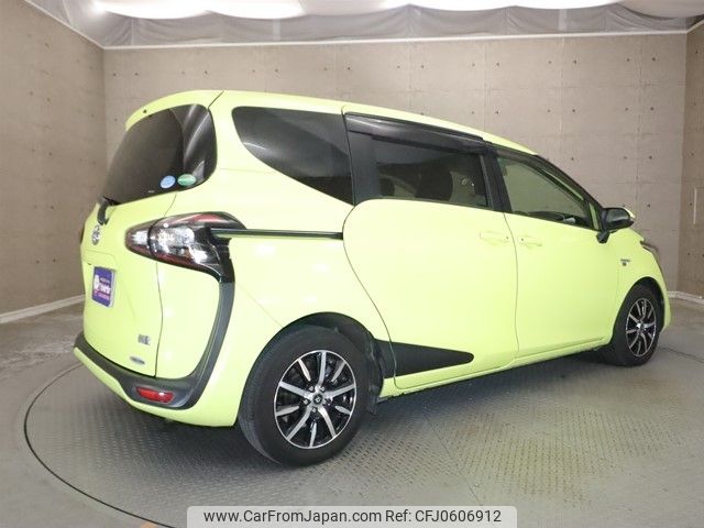 toyota sienta 2016 -TOYOTA--Sienta DAA-NHP170G--NHP170-7034502---TOYOTA--Sienta DAA-NHP170G--NHP170-7034502- image 2