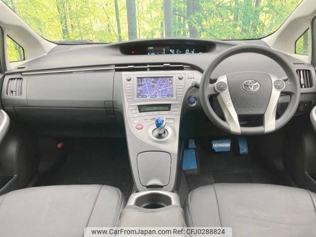 toyota prius 2013 -TOYOTA--Prius DAA-ZVW30--ZVW30-5589108---TOYOTA--Prius DAA-ZVW30--ZVW30-5589108- image 2