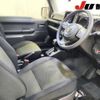 suzuki jimny-sierra 2022 -SUZUKI 【伊豆 500ﾆ3572】--Jimny Sierra JB74W--JB74W-176942---SUZUKI 【伊豆 500ﾆ3572】--Jimny Sierra JB74W--JB74W-176942- image 4