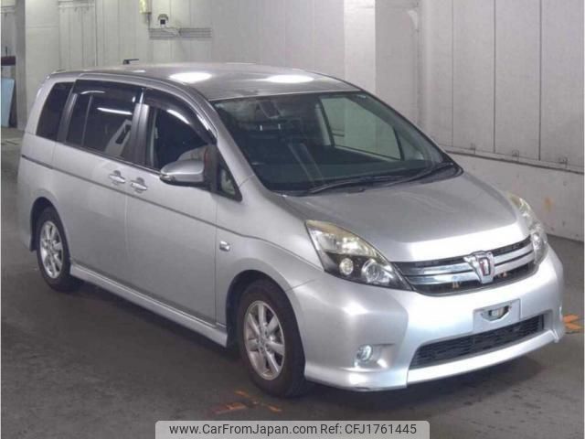 toyota isis 2013 CFJ1761445 image 1