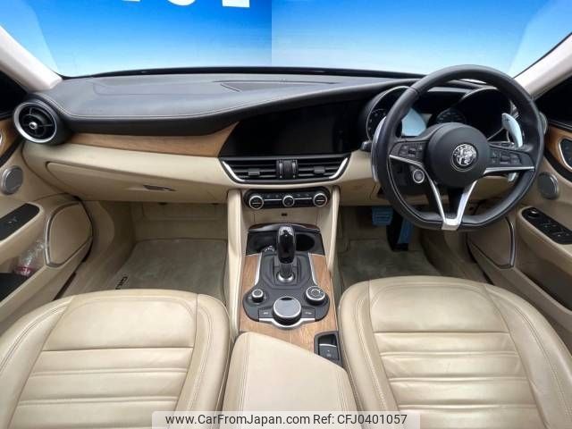 alfa-romeo giulia 2017 -ALFA ROMEO--Alfa Romeo Giulia ABA-95220--ZAREAEKN5H7568276---ALFA ROMEO--Alfa Romeo Giulia ABA-95220--ZAREAEKN5H7568276- image 2