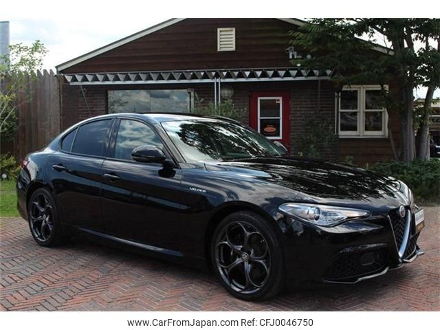 alfa-romeo giulia 2018 -ALFA ROMEO--Alfa Romeo Giulia ABA-95220--ZAREAELN0K7597027---ALFA ROMEO--Alfa Romeo Giulia ABA-95220--ZAREAELN0K7597027- image 1