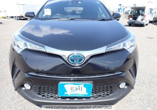 toyota c-hr 2017 REALMOTOR_N2024030161F-10 image 2