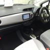 toyota vitz 2011 ENHANCEAUTO_1_ea300875 image 17