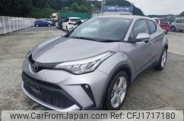 toyota c-hr 2022 CFJ1717180