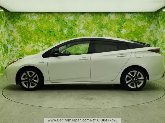 toyota prius 2018 quick_quick_DAA-ZVW50_ZVW50-8083151 image 2