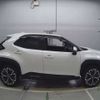 toyota yaris-cross 2021 CFJ1881198 image 2