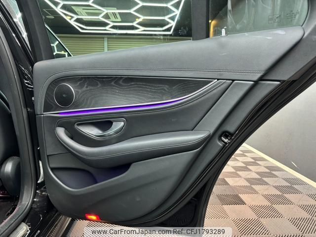 mercedes-benz e-class 2016 CFJ1793289 image 2