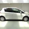 toyota vitz 2013 ENHANCEAUTO_1_ea285609 image 2