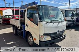 hino dutro 2012 CFJ1704231