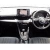 toyota yaris 2023 -TOYOTA--Yaris 6AA-MXPH10--MXPH10-2122423---TOYOTA--Yaris 6AA-MXPH10--MXPH10-2122423- image 3