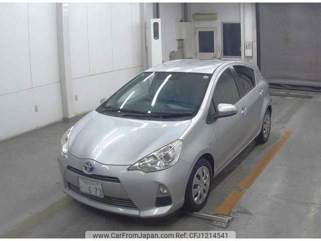 toyota aqua 2012 quick_quick_DAA-NHP10_NHP10-2136680 image 1