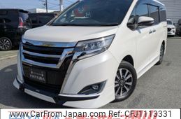 toyota esquire 2018 CARSENSOR_JP_AU6317842812