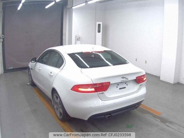 jaguar xe 2018 quick_quick_DBA-JA2XC_SAJAB4AXJCP31792 image 2