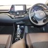 toyota c-hr 2018 CFJ1739770 image 2
