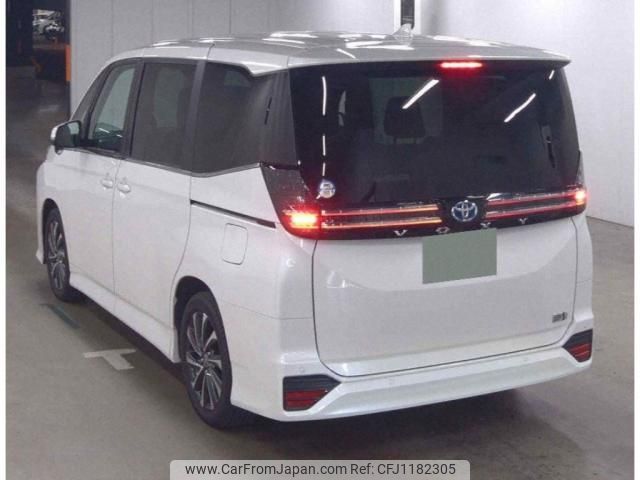 toyota voxy 2023 quick_quick_6AA-ZWR90W_0144613 image 2