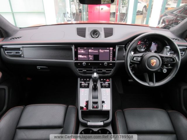 porsche macan 2024 CFJ1789508 image 2