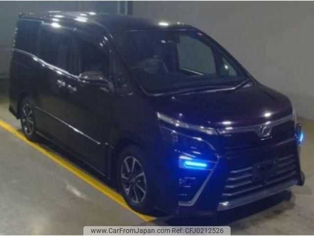 toyota voxy 2017 quick_quick_DBA-ZRR80W_0391643 image 1