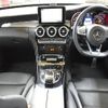 mercedes-benz c-class 2018 CFJ1738010 image 2