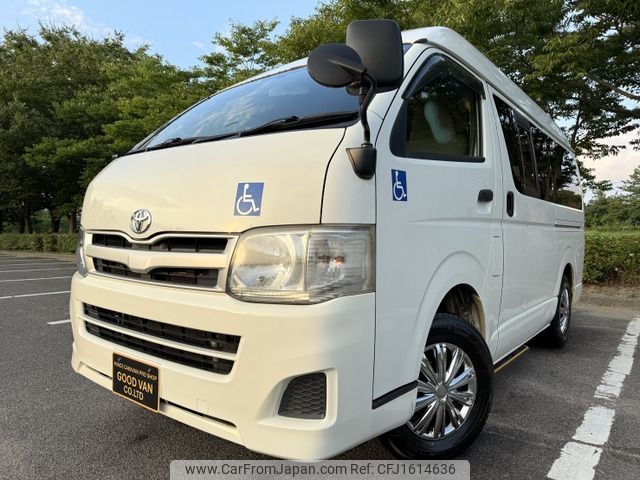 toyota hiace-van 2011 CFJ1614636 image 2
