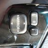 toyota mark-x 2007 3282185-Y2025050351A-12 image 16