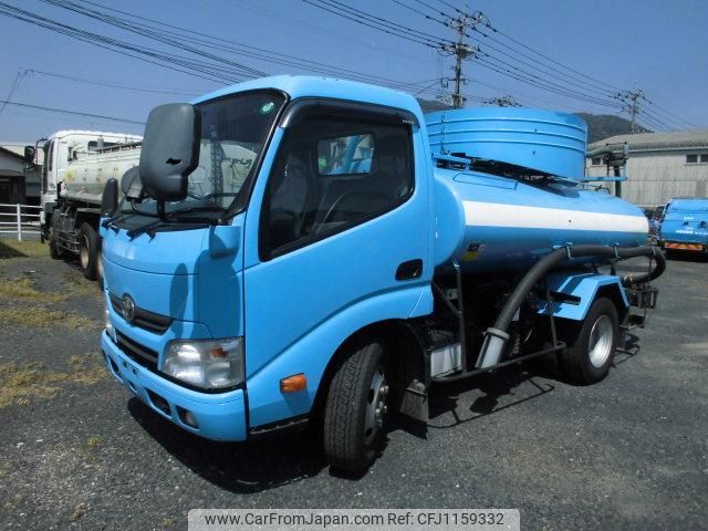 hino dutro 2016 GOO_NET_EXCHANGE_0802755A30250516W002 image 1