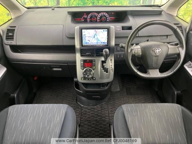 toyota voxy 2012 -TOYOTA--Voxy DBA-ZRR70W--ZRR70-0473623---TOYOTA--Voxy DBA-ZRR70W--ZRR70-0473623- image 2