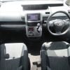 toyota voxy 2012 CFJ1576583 image 2
