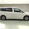 toyota wish 2004 ENHANCEAUTO_1_ea295543 image 2