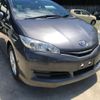 toyota wish 2014 MATEL_42940 image 12