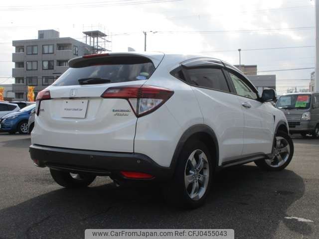 honda vezel 2015 -HONDA--VEZEL DAA-RU4--RU4-1104272---HONDA--VEZEL DAA-RU4--RU4-1104272- image 2