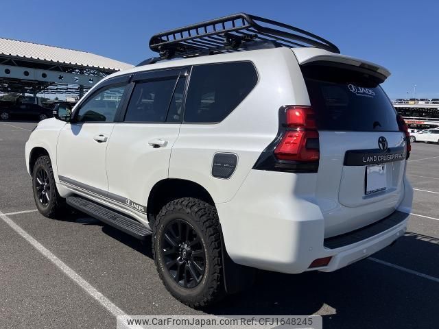 toyota land-cruiser-prado 2022 CFJ1648245 image 2