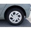 toyota aqua 2023 -TOYOTA--AQUA 6AA-MXPK11--MXPK11-2118432---TOYOTA--AQUA 6AA-MXPK11--MXPK11-2118432- image 23